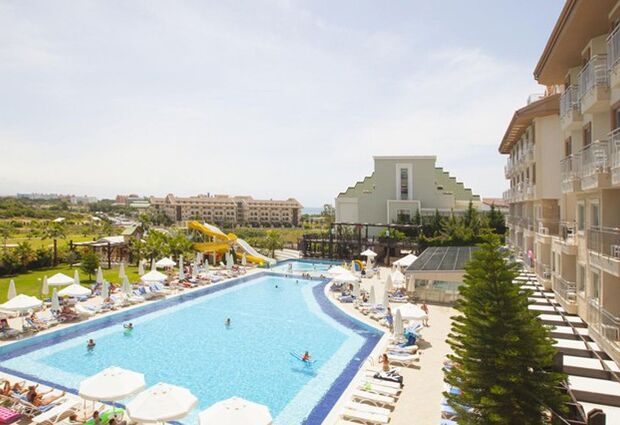 Diamond Beach Hotel & Spa